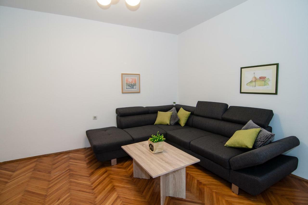 New Renovated Apartment 15 Min From Beach On Foot Пула Екстер'єр фото