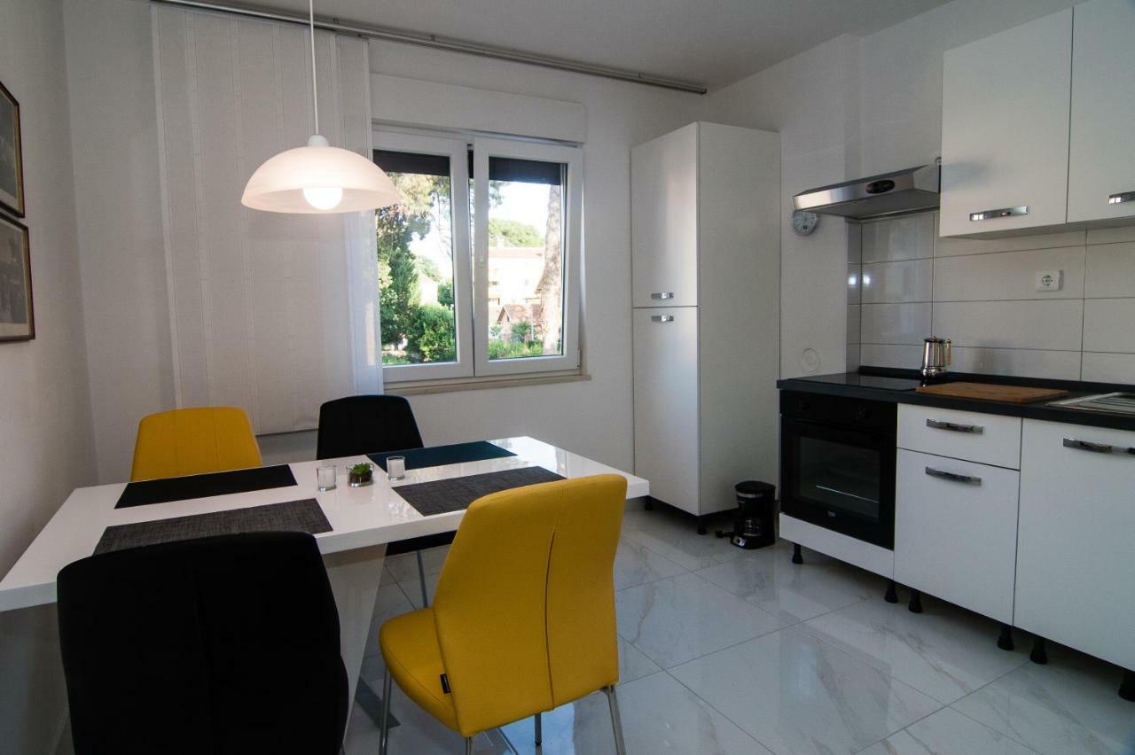 New Renovated Apartment 15 Min From Beach On Foot Пула Екстер'єр фото